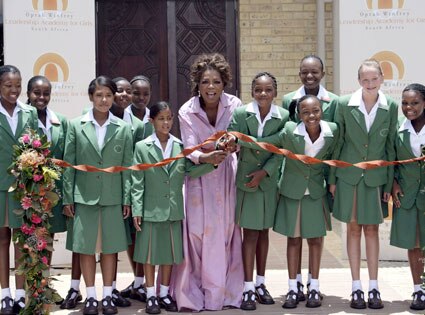 Oprah Winfrey opens African girls school