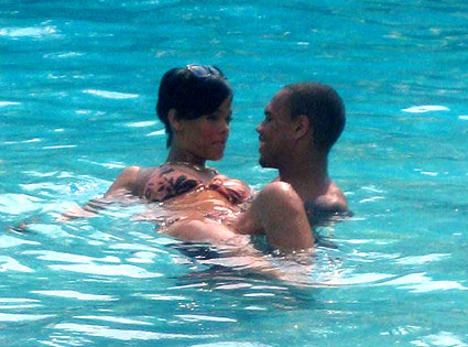Rihanna, Chris Brown