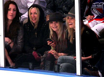 Ashley Olsen, May Anderson