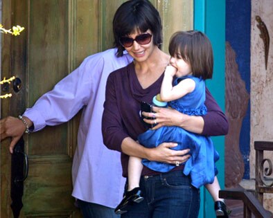 Katie Holmes, Suri