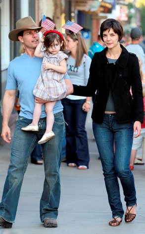 Tom Cruise, Katie Holmes, Suri Cruise Tom Cruise, Katie Holmes, Suri Cruise