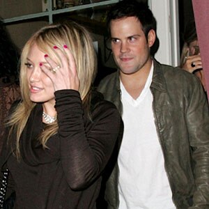 Hilary Duff, Mike Comrie