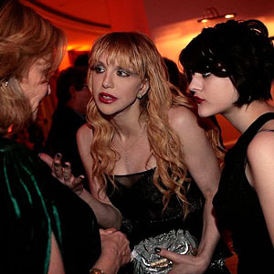 Frances Bean Cobain, Courtney Love