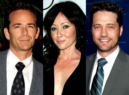 CW's new 90210 so how is it then that both Dylan McKay and Brandon Walsh