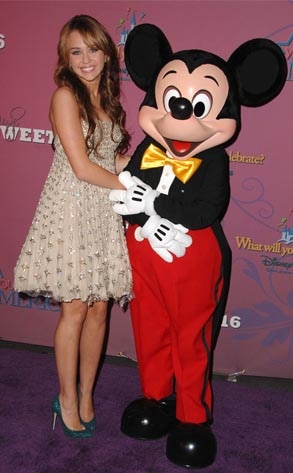 Miley Cyrus Birthday at Walt Disney 3