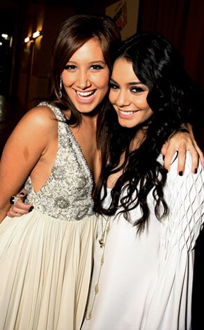 http://images.eonline.com/eol_images/Entire_Site/20081017/293.hudgens.tisdale.lc.101708.jpg