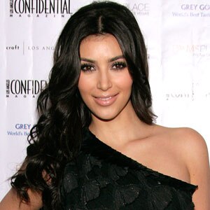 kim kardashian kisses