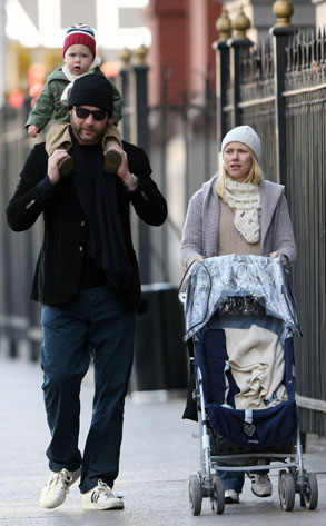 naomi watts and liev schreiber. Naomi Watts and Liev Schreiber welcomed their second child Saturday, 