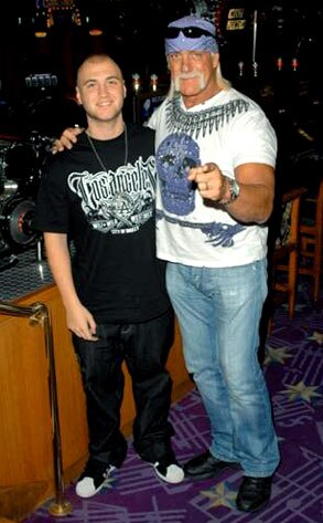 Nick Hogan, Hulk Hogan