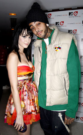 Hot N Cold singer Katy Perry's relationship with Travis McCoy of Gym Class