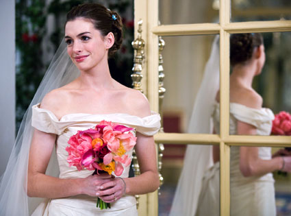 kate hudson bride wars wedding dress vera wang. co-starring Kate Hudson.