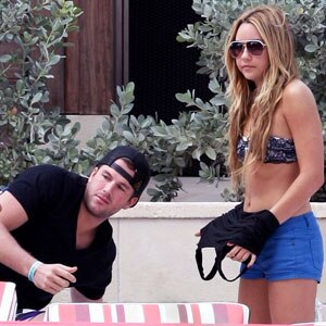 Amanda Bynes , Doug Reinhardt