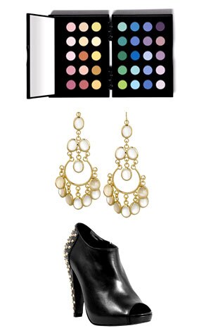 Bobbi Brights Eye Palette, Isharya Gypsy Moonstone Earrings, Steve Madden Marrvel Booties