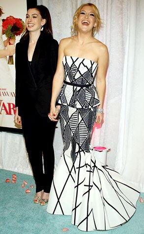 Anne Hathaway, Kate Hudson