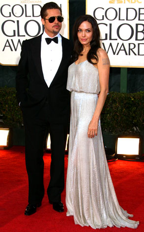 angelina jolie red carpet. Golden Globes red carpet.