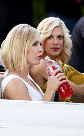 Jennie Garth, Tori Spelling