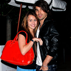 Miley Cyrus, Justin Gaston