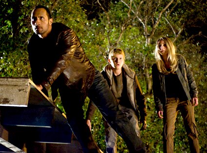 Race To Wtich Mountain, Dwayne Johnson, Alexander Ludwig, AnnaSophia Robb