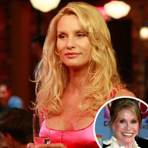 Nicollette Sheridan, Mary Tyler Moore