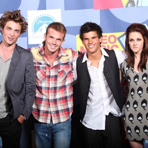 Twilight,  Robert Pattinson, Cam Gigandet, Taylor Lautner,  Kristen Stewart