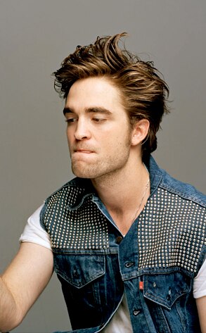 Robert Pattinson, Dossier Magazine