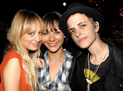 Nicole Richie, Rashida Jones, Samantha Ronson