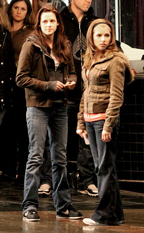 Kristen Stewart, Anna Kendrick, New Moon