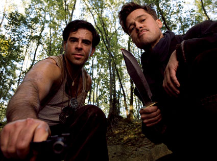 Brad Pitt, Eli Roth, Inglourious Basterds Francois Duhamel/ TWC 2009