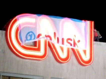 Ashton Kutcher, CNN