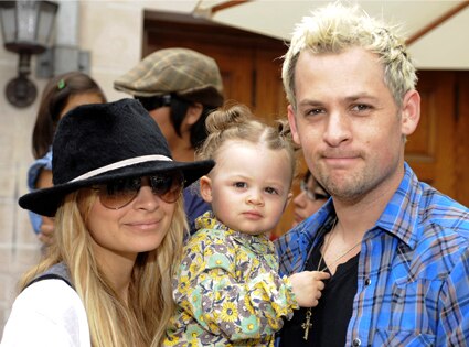Nicole Richie, Harlow Winter Kate Madden, Joel Madden Gold Wong/Getty Images