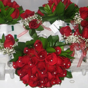 ruby wedding flowers arrengements