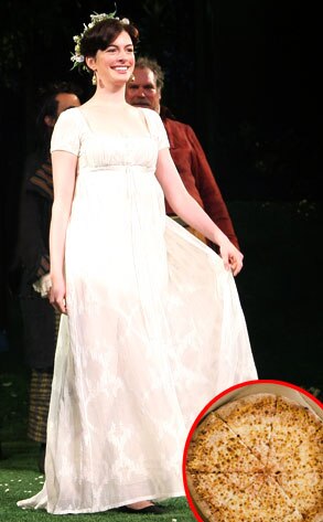 Anne Hathaway, Pizza