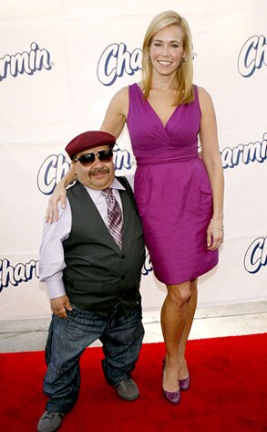 Chelsea Handler, Chuy Bravo