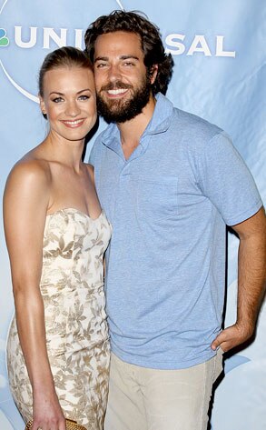 Yvonne Strahovski, Zachary Levi