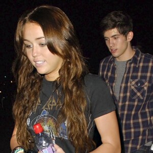 Miley Cyrus, Carter Jenkins