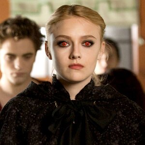 New Moon, Dakota Fanning