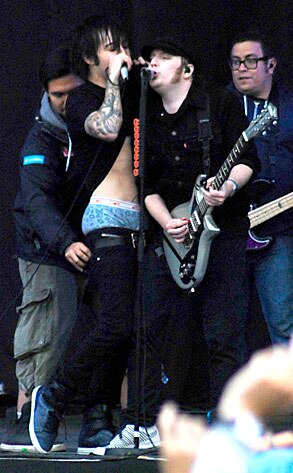 Pete Wentz, Fall Out Boy