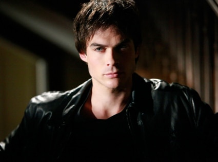 425.VampireDiaries.cm.091209.jpg