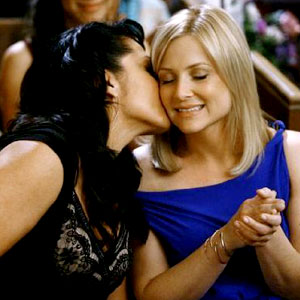 http://images.eonline.com/eol_images/Entire_Site/20091012/300.greysanatomy.Ramirez.Capshaw.lc.101209.jpg