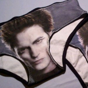 Robert Pattinson, Underwear