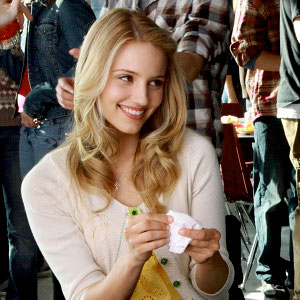 http://images.eonline.com/eol_images/Entire_Site/20091118/300.glee.agron.dianna.lc.111809.jpg