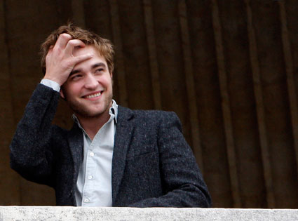 Robert Pattinson Latest News Today on Robert Pattinson Latest News Today