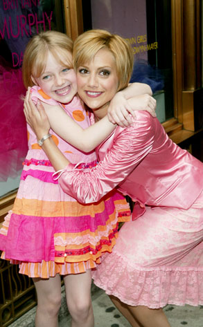 Dakota Fanning, Brittany Murphy