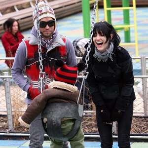 Pete Wentz, Ashlee Simpson, Bronx Mogli