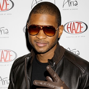 Entertainment Wallpaper,Usher