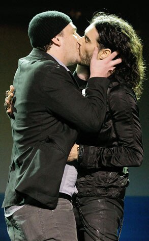 Jason Segel, Russell Brand