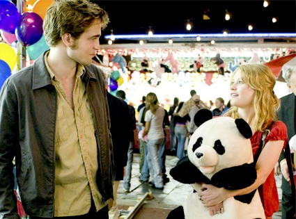 Remember Me, Robert Pattinson, Emilie de Ravin