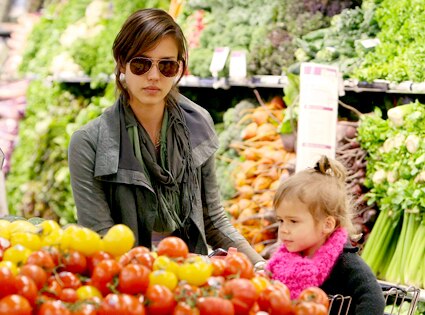 Jessica Alba, Honor Warren