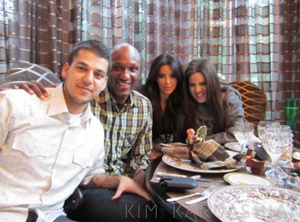 Kim Kardashian, Khloe Kardashian Odom, Robert Kardashian, Lamar Odom