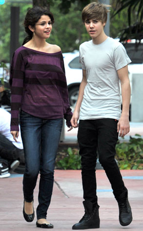 La presunta coppia Justin Bieber e Selena Gomez sembra pronta a riempire il 